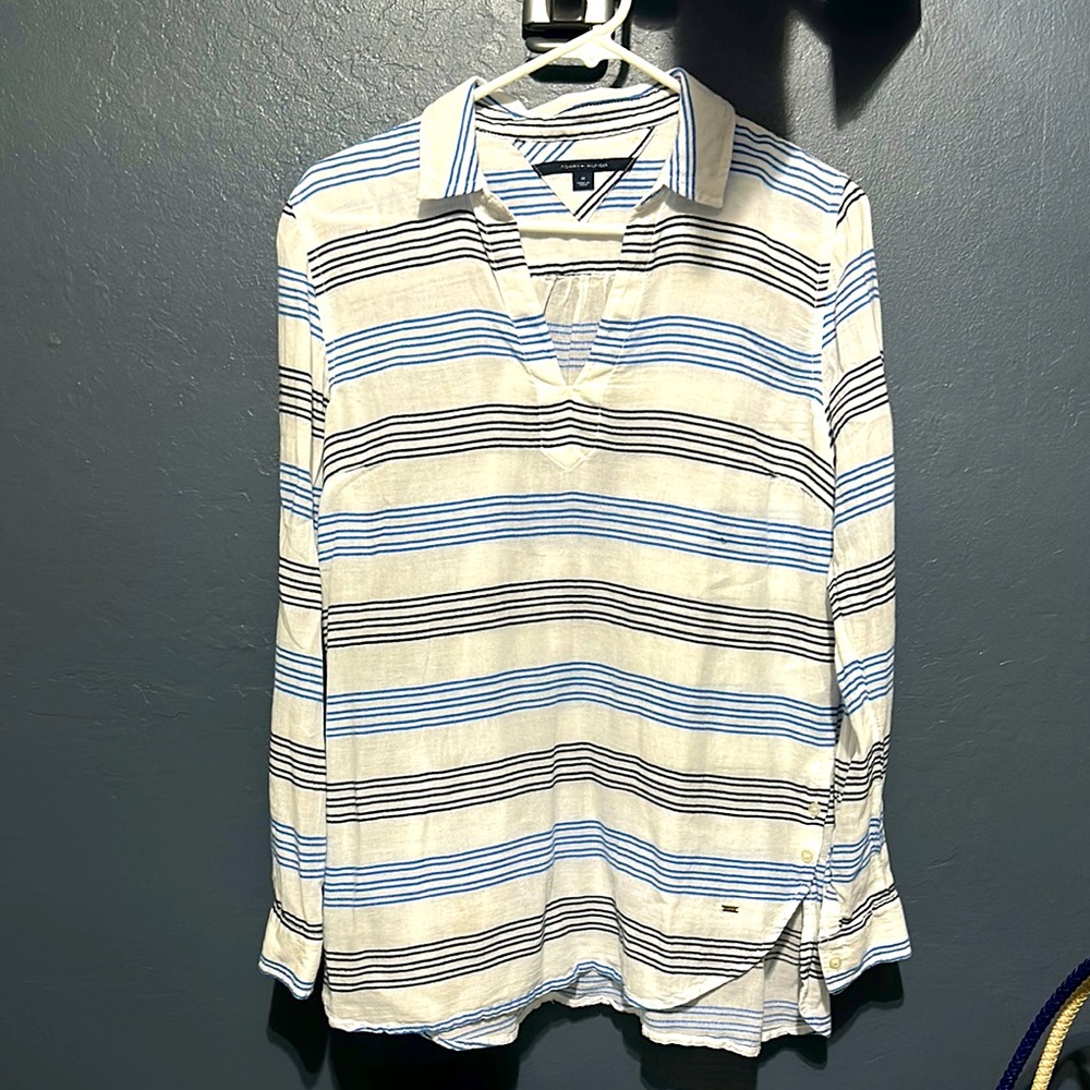 Tommy Hilfiger Blue and White Casual Button Down Shirt